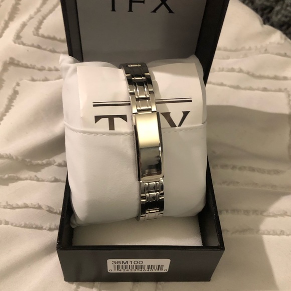 TFX by Bulova ladies watch - Picture 5 of 5